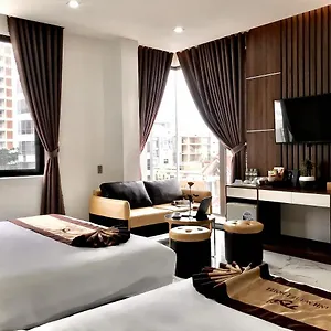 Anh Nguyet ** Da Nang